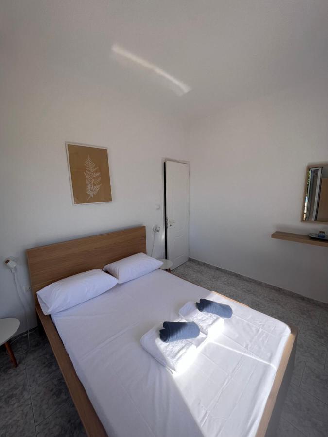 Pebble Apartments Маратиас Экстерьер фото